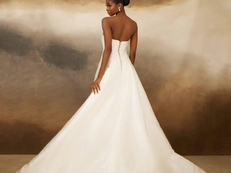 Tube Lace White Wedding Dress